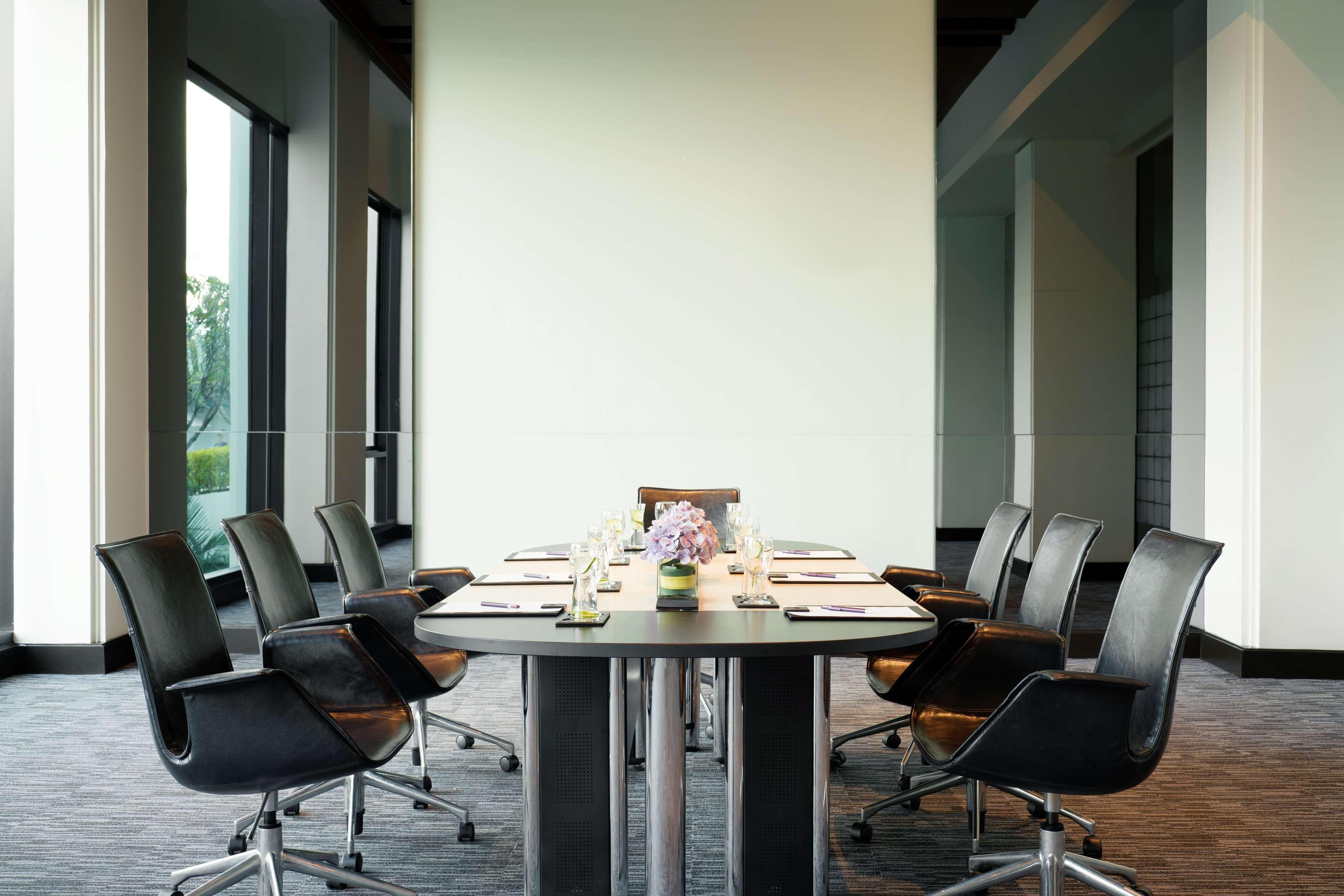 Avani Khon Kaen Hotel & Convention Centre Екстер'єр фото