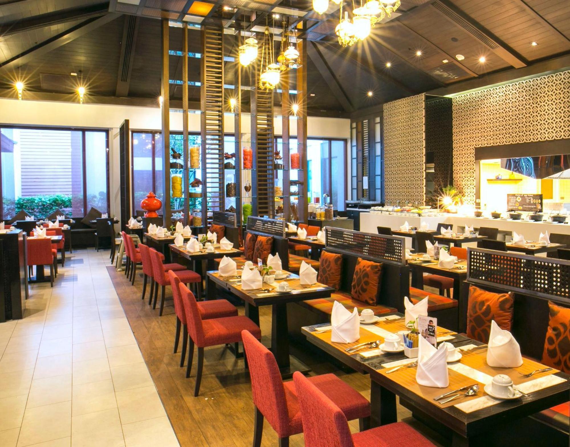 Avani Khon Kaen Hotel & Convention Centre Екстер'єр фото