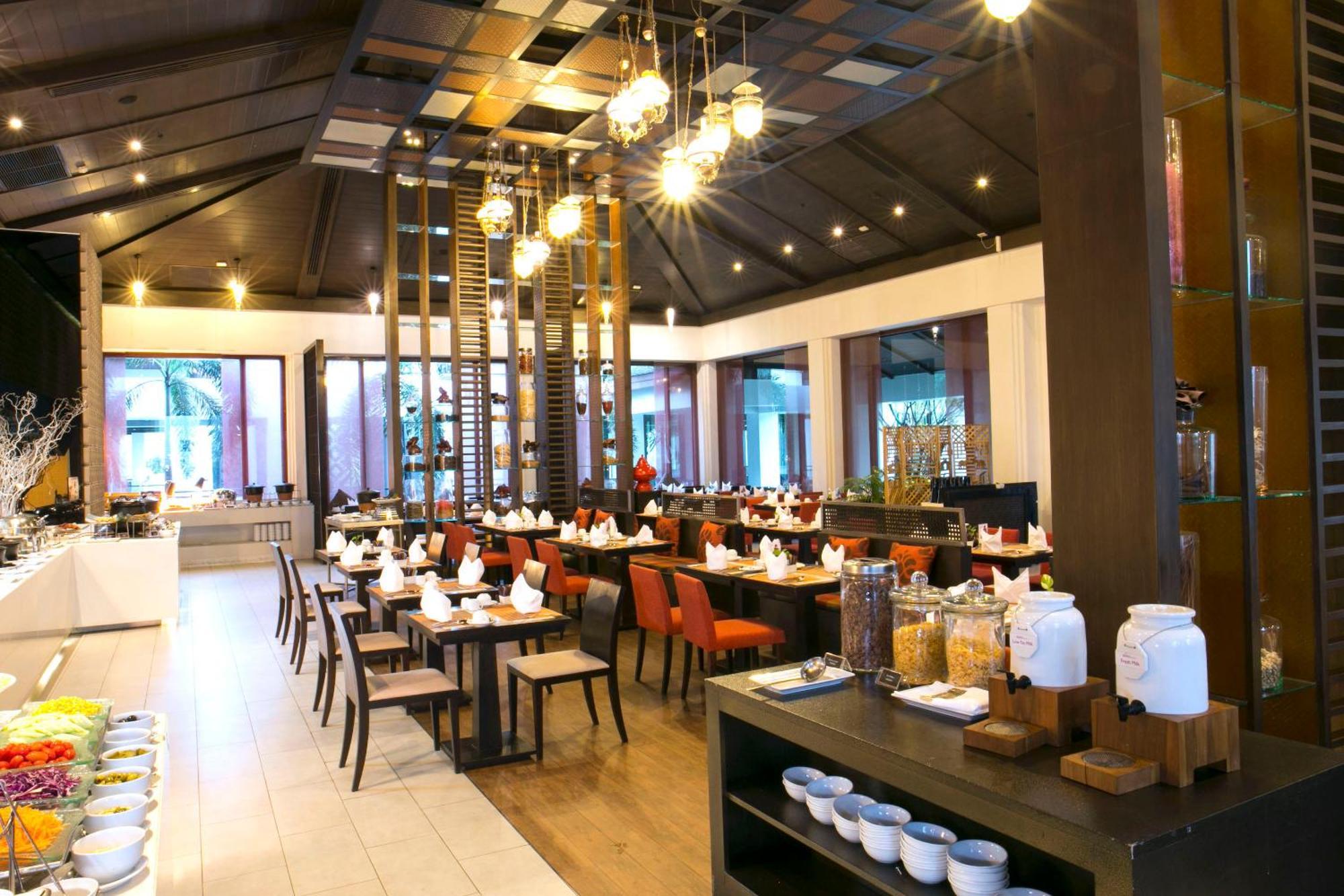 Avani Khon Kaen Hotel & Convention Centre Екстер'єр фото